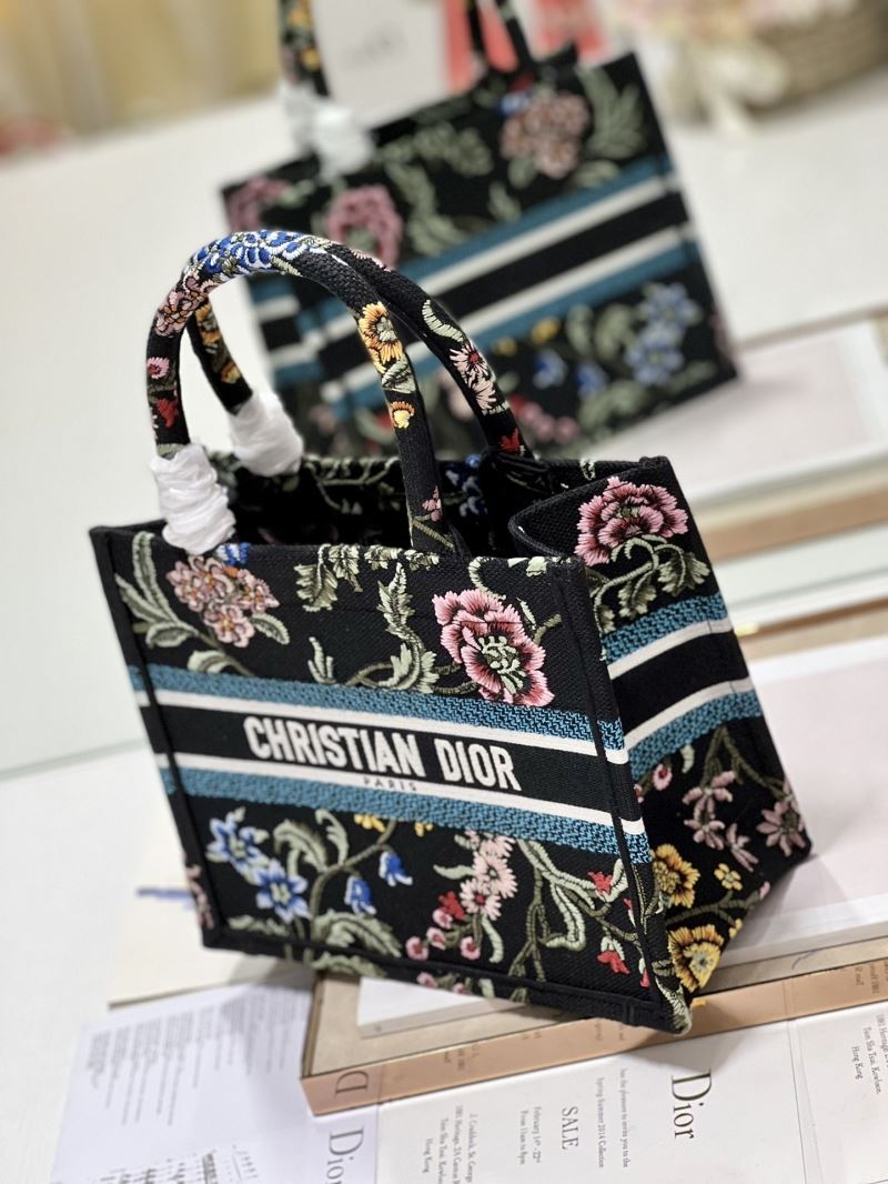 Christian Dior Shopping Bags